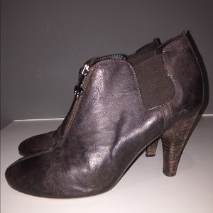 Donald J Pliner brown booties - size 7